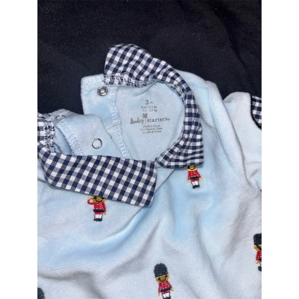 Baby Starters Footed Sleeper Unisex 0-3 M Light Blue Guardsmen Collar soldier
